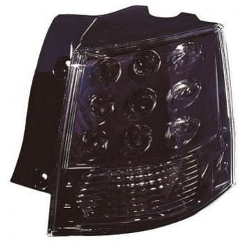 Piloto trasero ALKAR 2002025 con características de diseño específico para el lado izquierdo, tipo LED, homologado y fabricado en plástico resistente