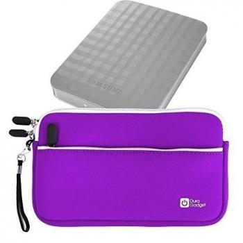 DURAGADGET Funda De Neopreno Morada para Samsung D3 Station 2TB STSHX-D201TDB, 3TB STSHX-D301TDB, 4TB STSHX-D401TDB, 5TB STSHX-D501TDB, 6TB STSHX-D601TDB - Bolsillo Exterior + Correa De Mano