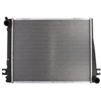 Radiador de refrigeración del motor Thermotec D7B031TT