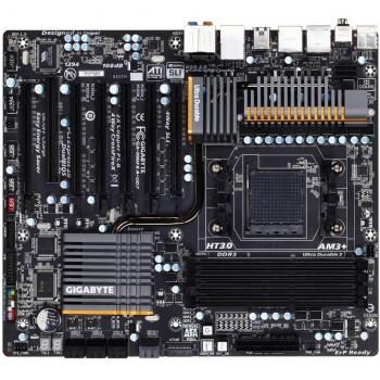 Gigabyte GA-990FXA-UD7 - Placa base