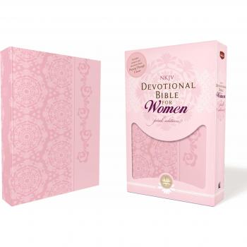 NKJV Women's Devotional Bible Pink Lthsoft: A Message of Grace & Hope for Every Day: Pink Edition