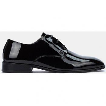 Zapatos de cordones de hombre de charol en color negro