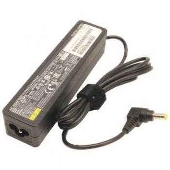 Fujitsu S26391-F1246-L509 Adaptador e Inversor de Corriente, Interior, 65W, Negro