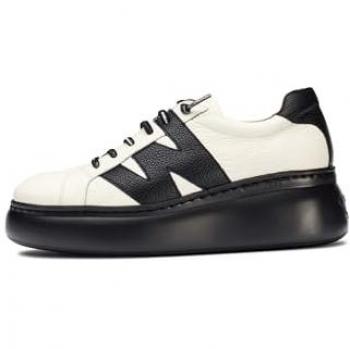 Zapatillas deportivas de mujer Wonders Dorita blancas de piel vacuna con cordones elásticos, altura 3 a 5 cm