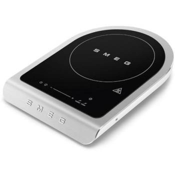 Placa de Inducción Portátil Smeg PIC01WHMEU, 2100W, Blanca, Función Boost, 9 Niveles de Potencia, Accesorios Incluidos