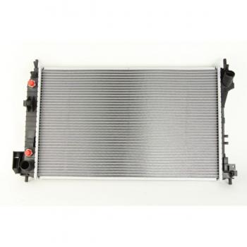 Radiador NISSENS 63023A para refrigeración del motor, compatible con múltiples modelos de vehículos, fabricado en aluminio y plástico, diseñado para un enfriamiento eficiente del motor, fácil instalación y alta durabilidad