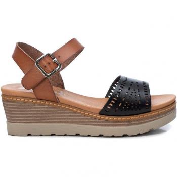 Sandalias de Cuña para Mujer XTI 42234 Color Negro con Cierre de Hebilla