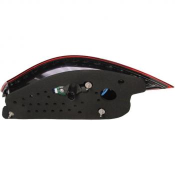 Luz trasera ULO 1087001 - Piloto trasero con diseño específico para vehículos, incluye tecnología LED, fácil instalación, alta visibilidad y durabilidad, cumple con normativas de seguridad vial