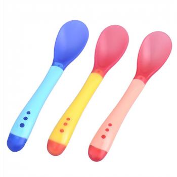 Cucharas de seguridad para bebés con detección de temperatura y calor para alimentar alimentos para niños pequeños, paquete de 3 unidades, color aleatorio