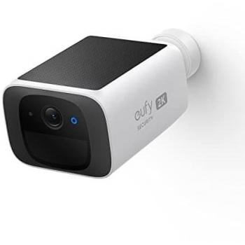 Cámara de Seguridad Inalámbrica Eufy SoloCam S220 Negra 2K con Alimentación Solar