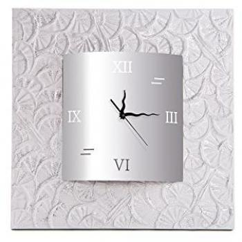 Reloj artesanal Abanico Duehome, material aluminio, color blanco, dimensiones 70 cm (ancho) x 70 cm (alto) x 3,5 cm (fondo), diseño cuadrado y acabado pintado