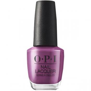 Esmalte de Uñas OPI NAIL LACQUER Berry - Brillo Duradero, 15 ml, color N00berry, acabado brillante y duradero