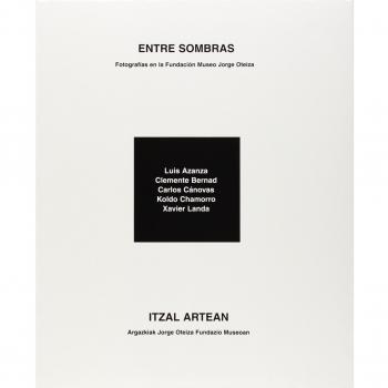 Entre sombras fotografias fundacion museo oteiza
