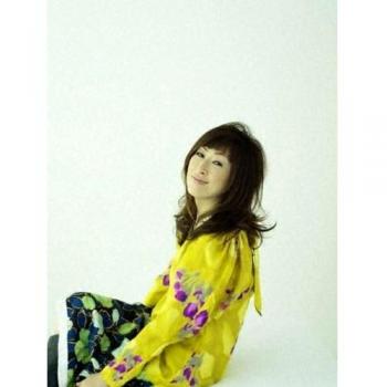 Akiko / Complete Box / Limited Edition