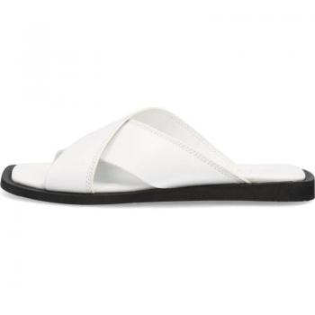Sandalias Planas para Mujer marca Carmela en color blanco