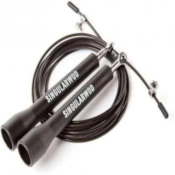 Cuerda de Velocidad Rápida Singular Wod para Cross Training - Negro Mate, diseñada para un entrenamiento eficiente, ligera y duradera, con mangos ergonómicos y ajuste de longitud