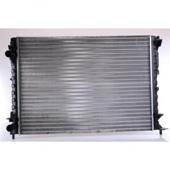 Radiador de refrigeración del motor NISSENS 63843A
