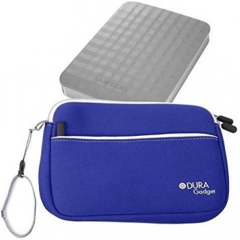 DURAGADGET Funda De Neopreno Azul Para Disco Duro Externo Samsung D3 Station 2TB STSHX-D201TDB / 3TB STSHX-D301TDB / 4TB STSHX-D401TDB / 5TB STSHX-D501TDB / 6TB STSHX-D601TDB - Con Bolsillo Exterior Y Correa De Mano - ¡Perfecto Para Llevar Los Elásticos