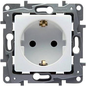 Legrand niloe - Toma niloe 2 polos+tierra automático protección inferior blanco
