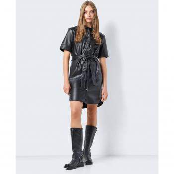 Vestido camisero corto polipiel Noisy May