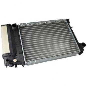 Radiador de refrigeración del motor THERMOTEC D7B001TT