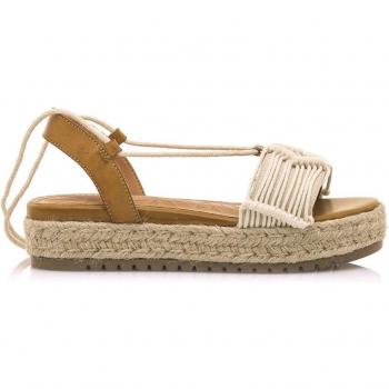 Sandalias de cuña mujer Mustang Amelie beige con cierre lazo y puntera redonda