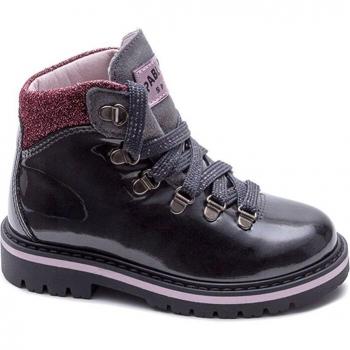 Botas de niña Pablosky de piel gris con cordones 414059