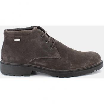 Botines de hombre en ante con forro de goretex y collarín acolchado