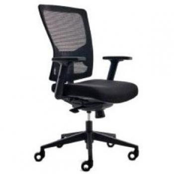 Silla de oficina ergonómica Rocada Singers con brazos, tapizada en malla y tela ignífuga, mecanismo sincro - Color negro
