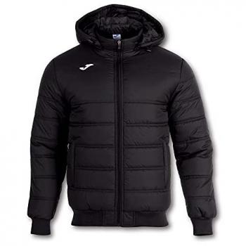 Bomber hombre Urban IV negro Joma, chaqueta ligera, diseño urbano, color negro, material resistente al viento y al agua, cierre frontal con cremallera, bolsillos laterales con cremallera