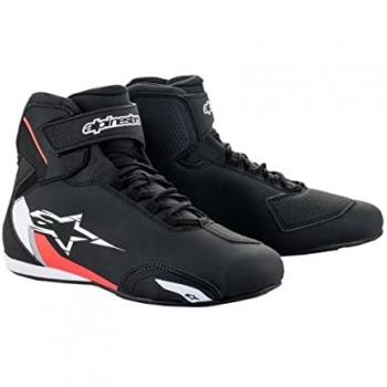 Alpinestars Zapatillas de Moto Sektor Negro-Blanco-Rojo, características: diseño unisex adulto, color negro con detalles en blanco y rojo fluo, tallas disponibles 43 y 44