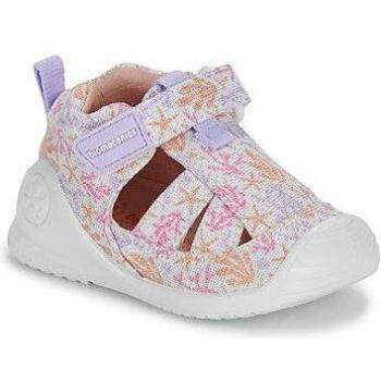 Sandalias cerradas Biomecanics para niña con estampado de estrellas