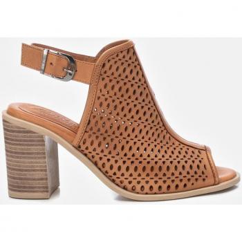 Sandalias de tacón de mujer de piel con cierre de hebilla