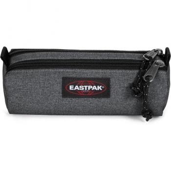 Estuche unisex Eastpak Double Benchmark Black Denim con diseño en denim negro, compartimentos múltiples para organización, cierre de cremallera, dimensiones compactas y estilo moderno