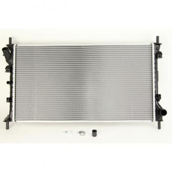 Radiador de Refrigeración del Motor NISSENS 62015A - Radiador de alta calidad, diseñado para proporcionar una excelente eficiencia en la refrigeración del motor, fabricado con materiales duraderos y resistentes a la corrosión, compatible con diversas