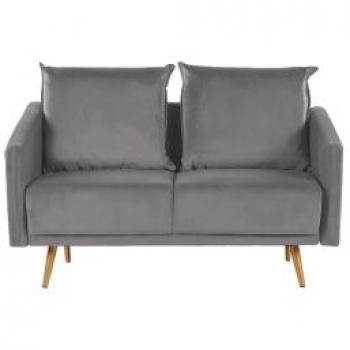Sofá de 2 plazas tapizado en terciopelo gris con respaldo acolchado, asiento de metal y patas doradas estilo retro glam Maura
