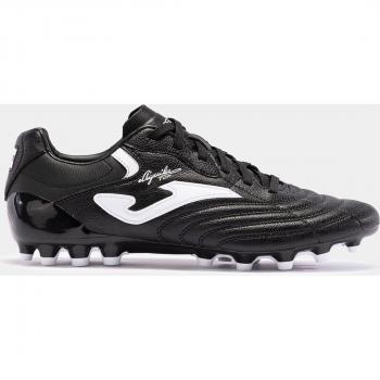 Botas de fútbol Joma Aguila Cup 2401 AG para hombre, color negro, diseñadas para césped artificial, con buena resistencia al desgaste por abrasión y talón con contrafuerte que protege y refuerza la zona