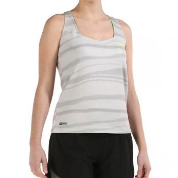 Camiseta Bullpadel Jifia Arena Mujer, 100% poliéster, tecnología de secado rápido, diseño moderno, ajuste cómodo, disponible en varios colores