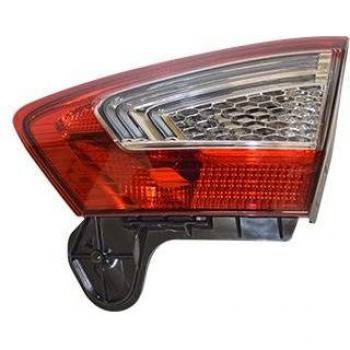 Piloto trasero VAN WEZEL 1882930 con características de luz trasera exterior, diseño específico para vehículos, fácil instalación y alta calidad en materiales