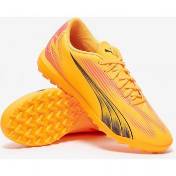 Zapatillas de fútbol sala Puma Ultra Play naranja, características: diseño ligero, suela de goma para tracción en superficies interiores, parte superior de malla transpirable, amortiguación en la plantilla, disponible en talla 46