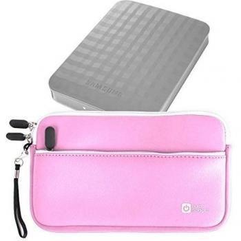 DURAGADGET Funda De Neopreno Rosa Para Disco Duro Externo Samsung D3 Station 2TB STSHX-D201TDB / 3TB STSHX-D301TDB / 4TB STSHX-D401TDB / 5TB STSHX-D501TDB / 6TB STSHX-D601TDB - Con Bolsillo Exterior + Correa De Mano