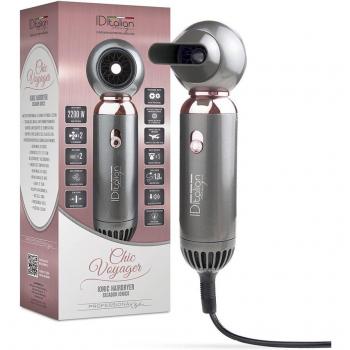 Secador iónico CHIC Voyager 2200W con tecnología iónica, potencia de 2200W, diseño compacto y ligero, múltiples velocidades y temperaturas ajustables, función de aire frío, incluye difusor y concentrador