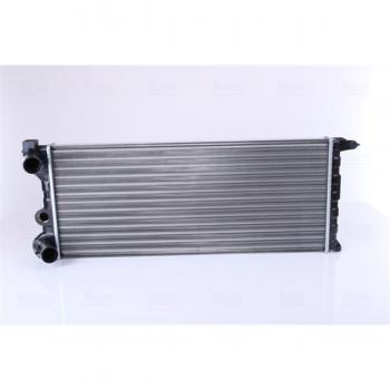 Radiador de refrigeración del motor NISSENS 62312
