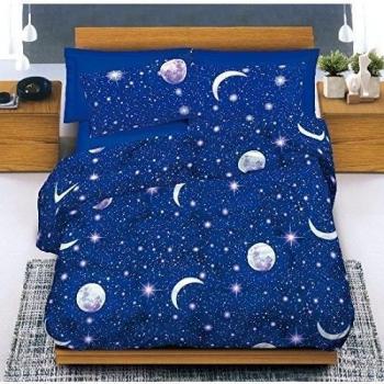 Babi Color colcha una plaza y media invierno - Luna Estrellas Planetas + Almohada de regalo - Relleno 300 gr/m² ideal para calentar L 'Invierno. Tamaño cm. 220 x 270 Calidad y ahorro Made in Italy