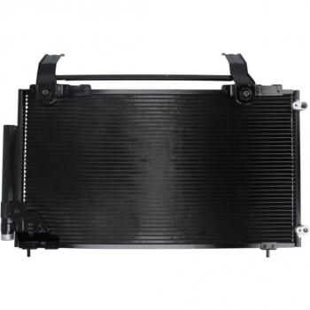 Condensador de aire acondicionado NISSENS 94735, compatible con sistemas de aire acondicionado, alta eficiencia, diseño optimizado para un mejor rendimiento térmico y durabilidad