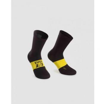Calcetines Assos RS Spring Fall 2023 - Calcetines de ciclismo, serie Black, color negro, diseñados para primavera y otoño, con tecnología de compresión y transpirabilidad mejorada