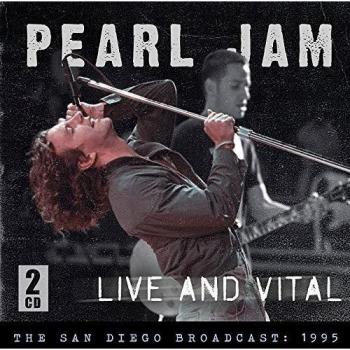 LIVE AND VITAL - Pearl Jam